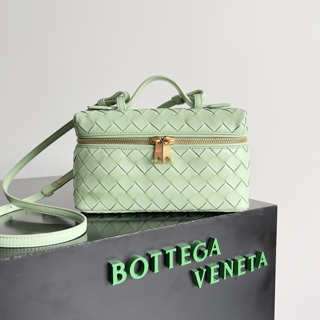 Bottega Veneta Cosmetic Bags